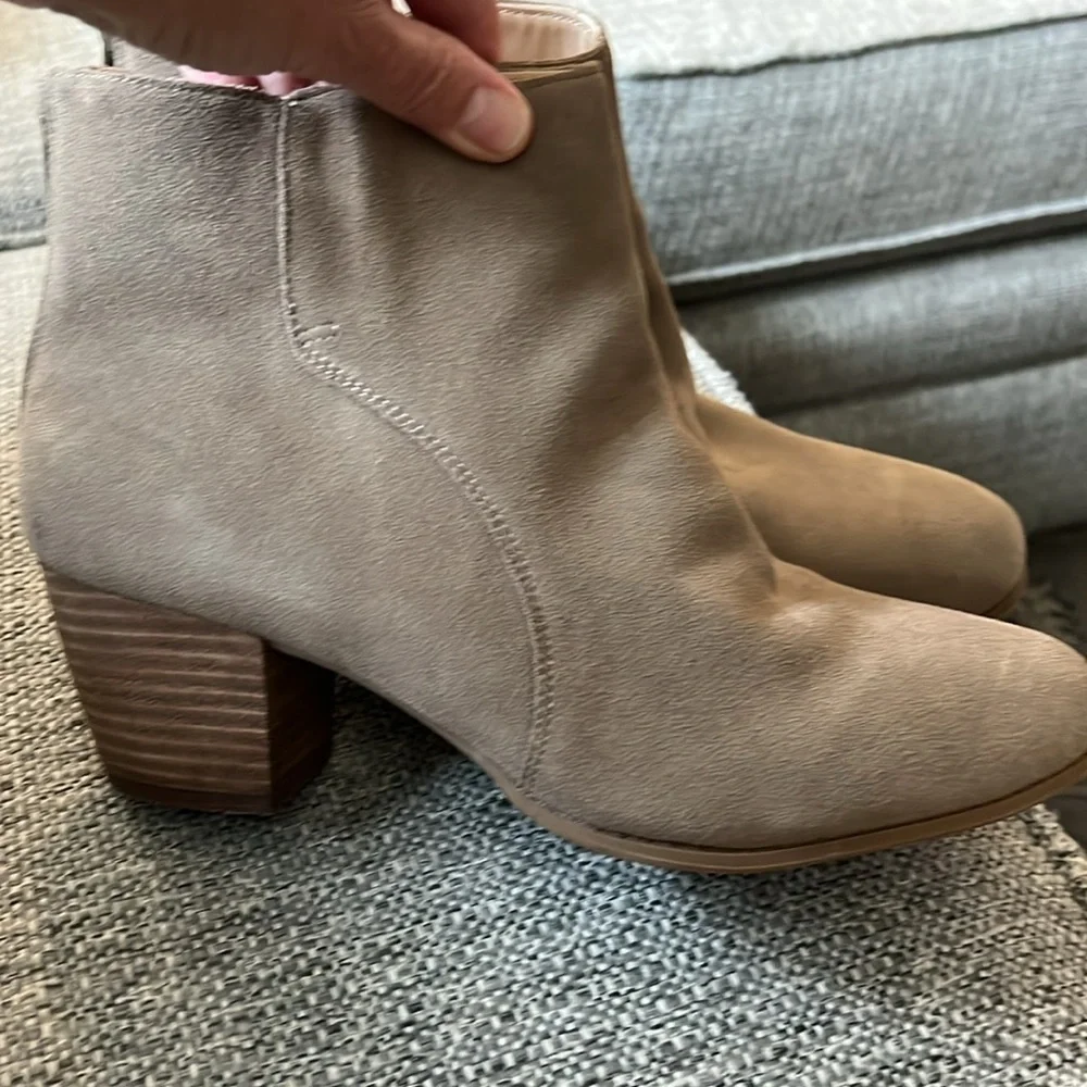 Sole Society Riverr Women's Tan Suede Block Heel Ankle Boots‎ Size 10